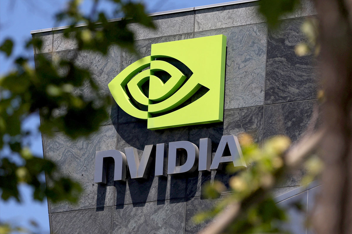 Logo Nvidia sur facade d'un bâtiment